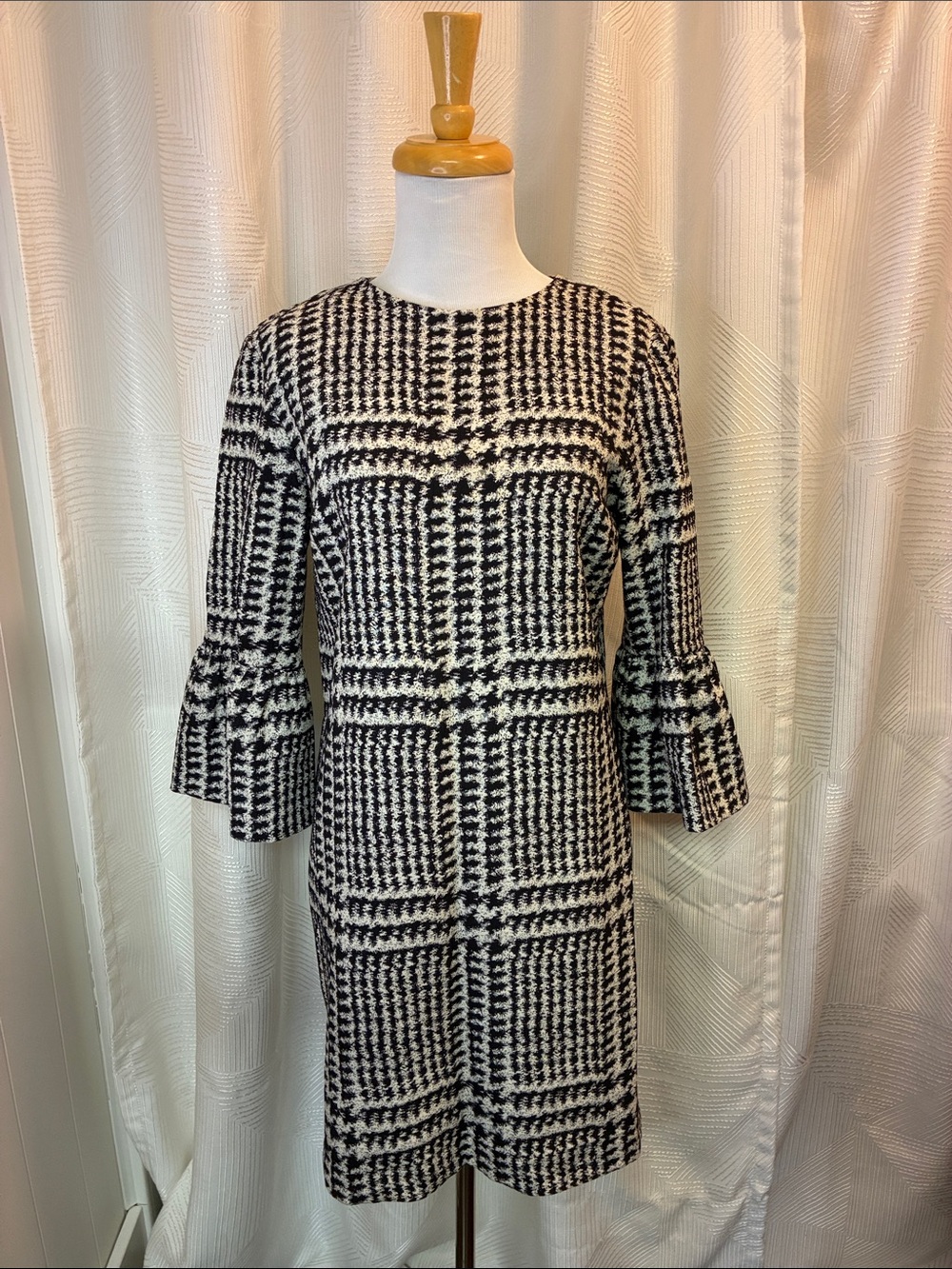 Zara Black and White Houndstooth Bell-Sleeve Dress